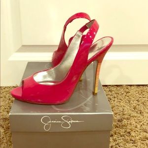 Jessica Simpson slingback peep-toes.